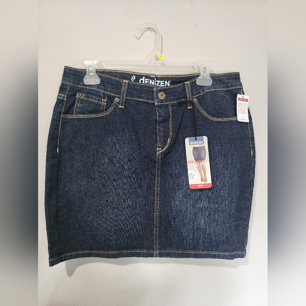 Denizen from Levi's Women's Denim Skirt - Dark Blue
